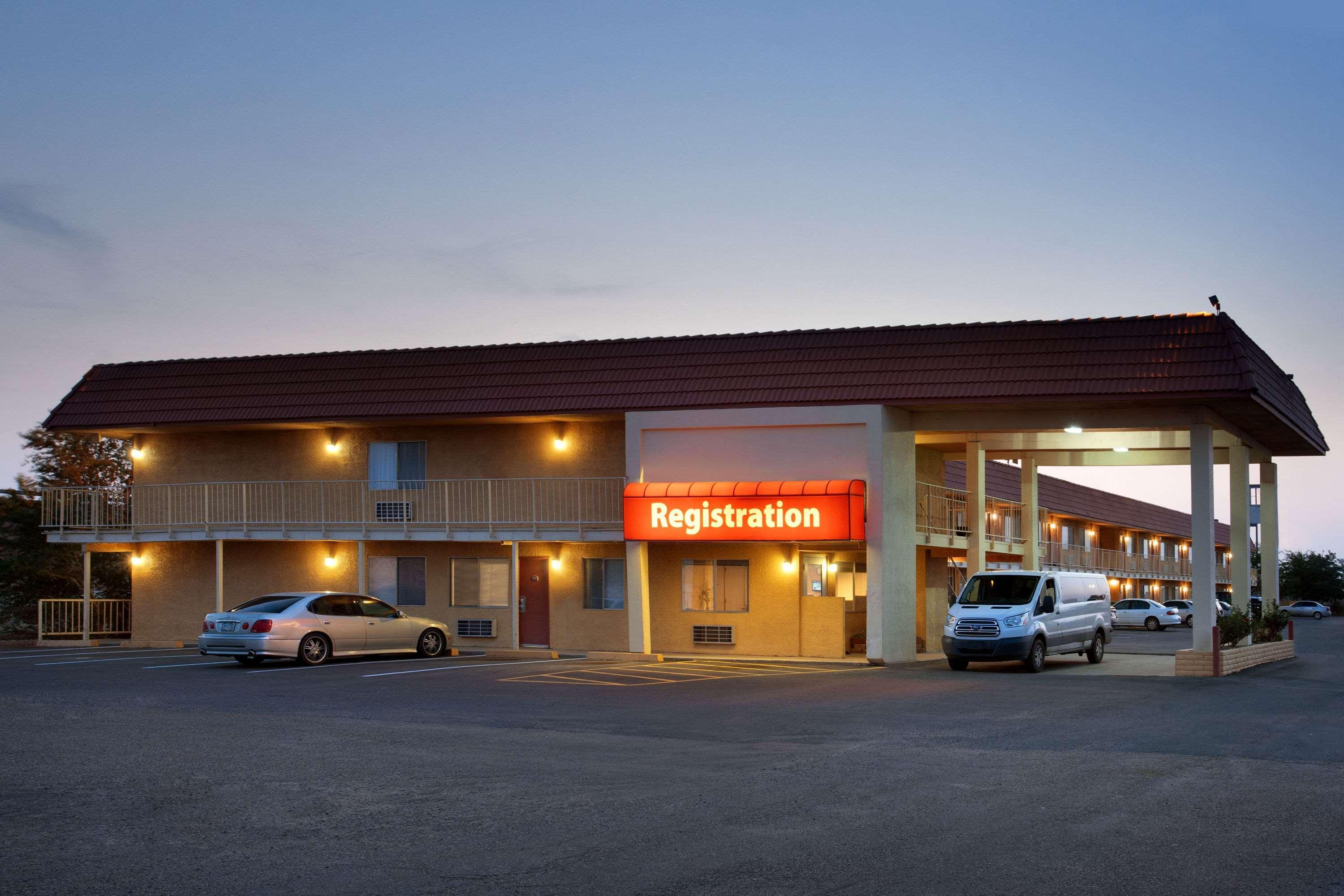 Clarion Pointe Winslow I-40 מראה חיצוני תמונה