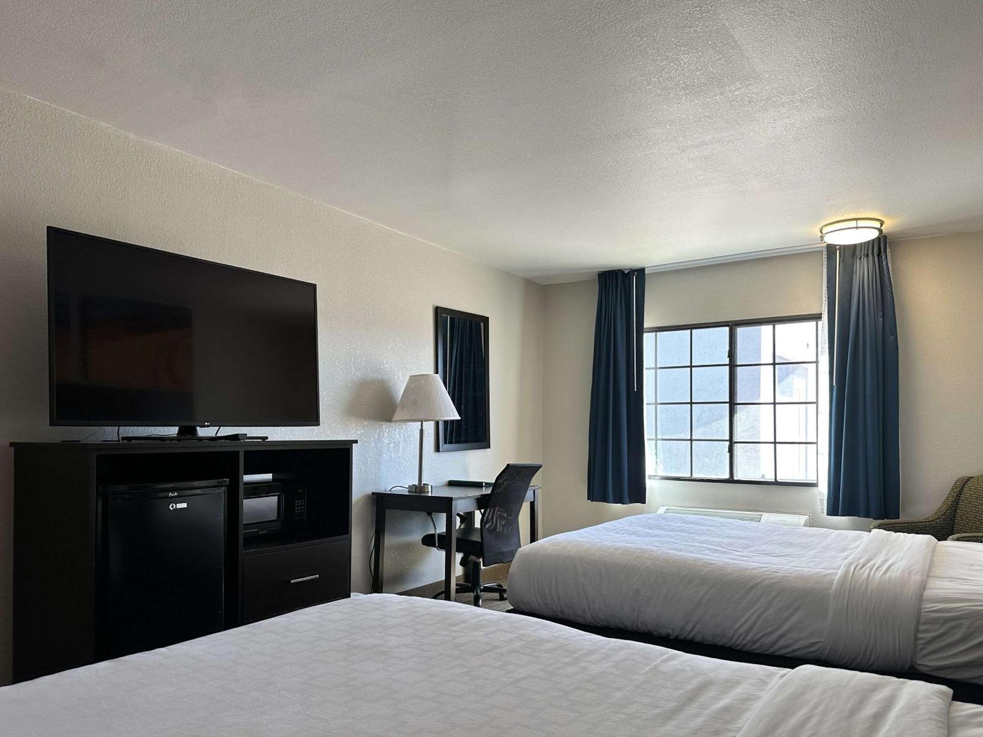 Clarion Pointe Winslow I-40 מראה חיצוני תמונה